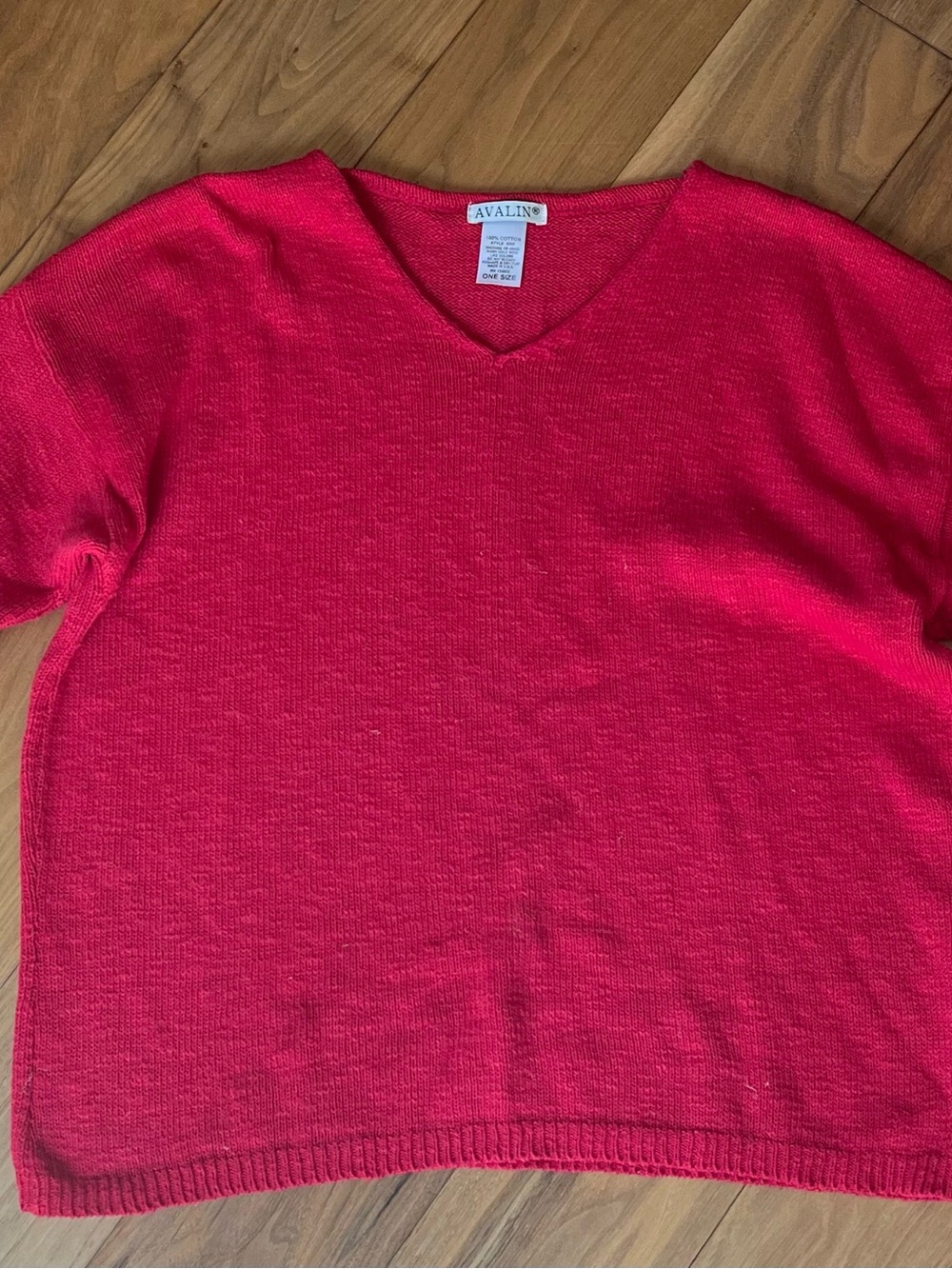 Avalin Women's V-Neck Sweater in Red